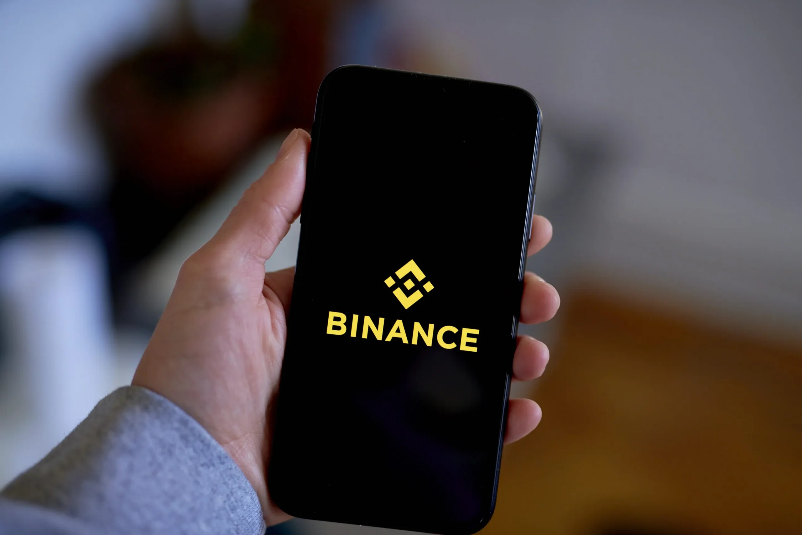 Binance mica