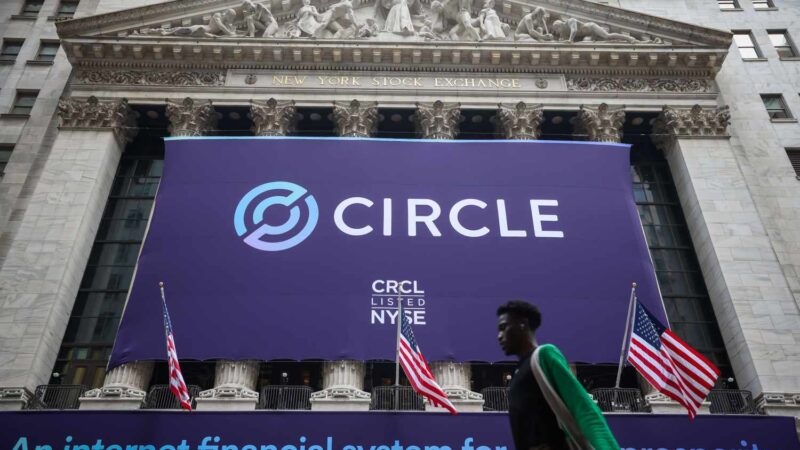 circle stock