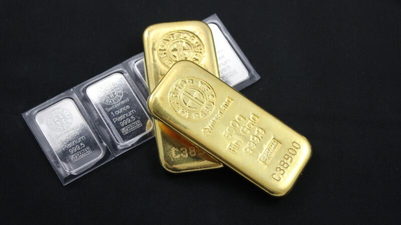 Gold price and Silver price bars showing Gold rally ahead of Fed rate decision and Fed policy